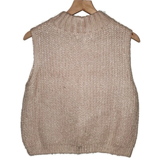 4/$25Jennifer Lopez Sleeveless Knit Sweater Tan L - Picture 3 of 3